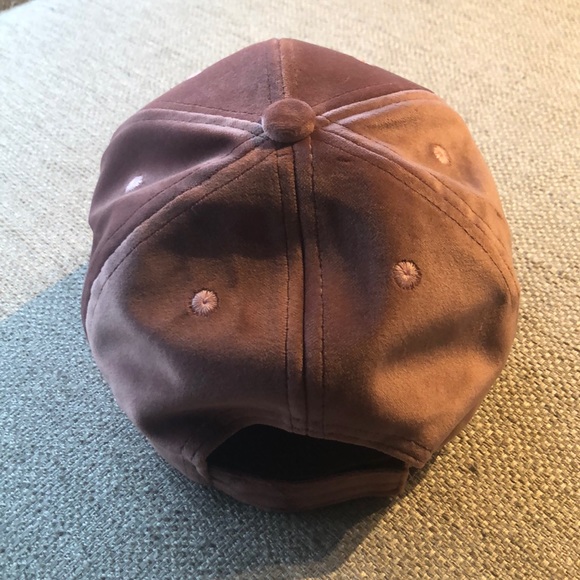 NEW Cardis Pink Velvet Baseball Hat - Picture 3 of 4